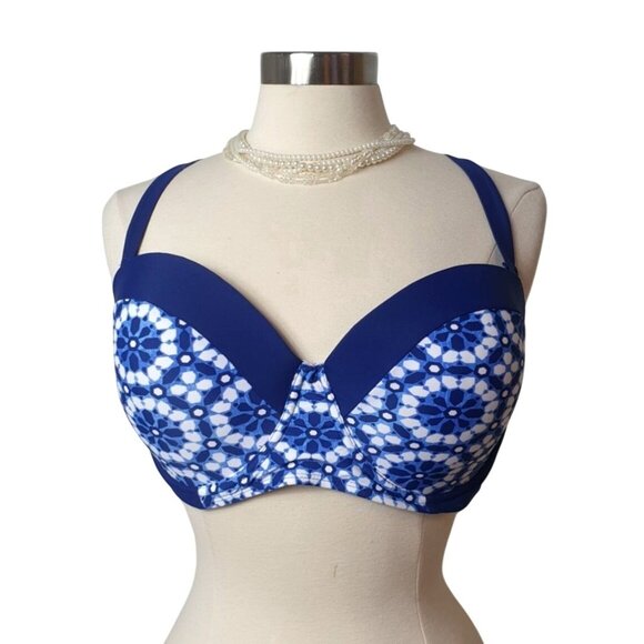 Adore Me Other - Adore Me Womens 2X Bikini Top Blue Mosaic Print Molded Cups Underlined Straps